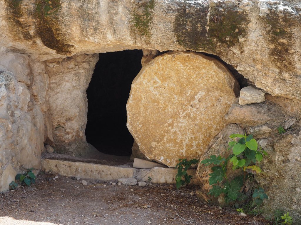 Grave Easter Stone Resurrection  - dozemode / Pixabay